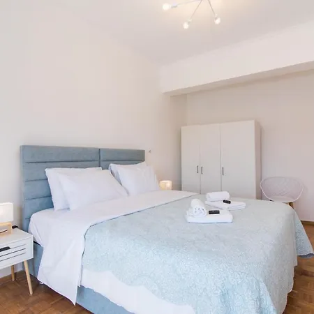 Corfu Apartment *